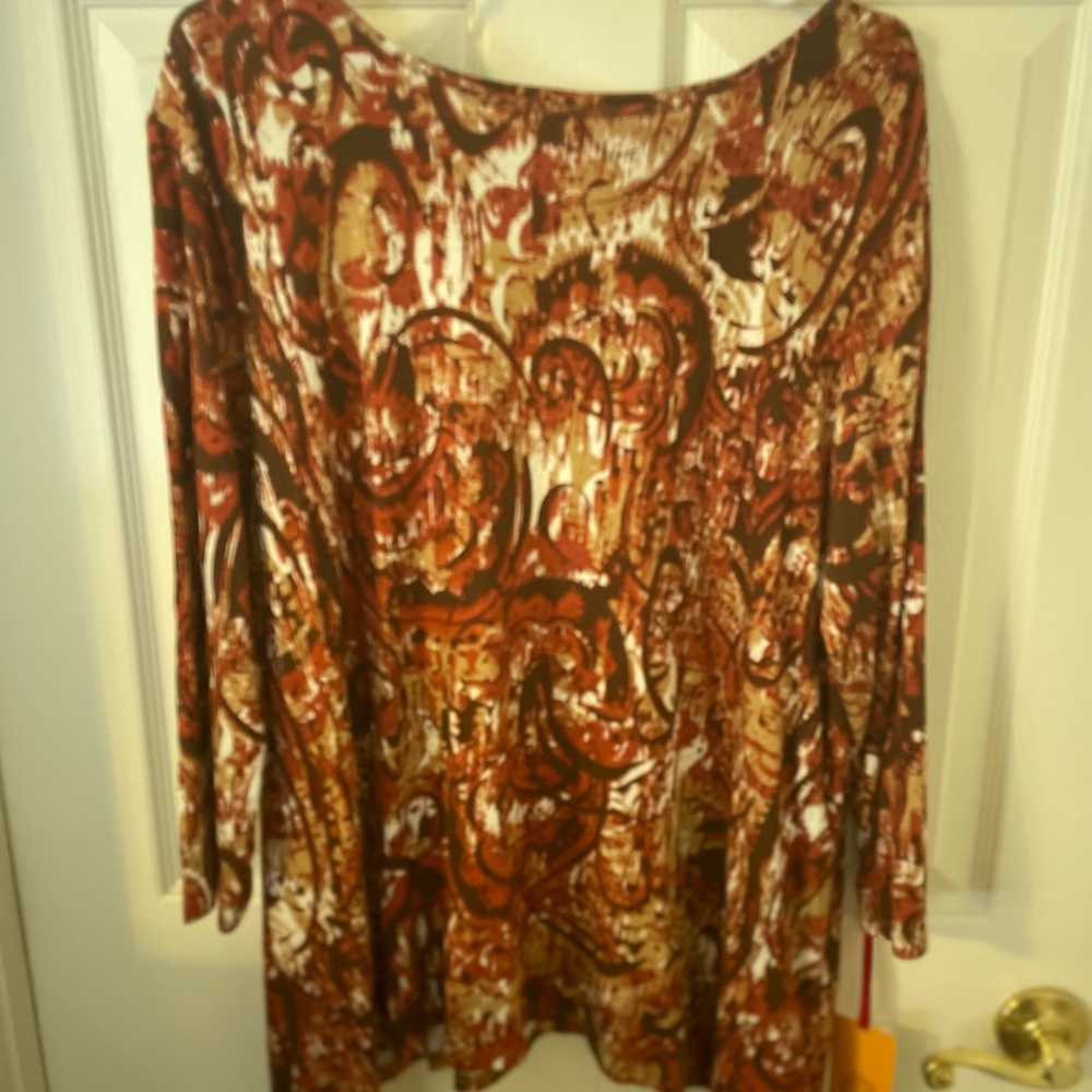 Abstract Red and Brown Long Sleeve Top
Ruby Rd. - Picture 2 of 5